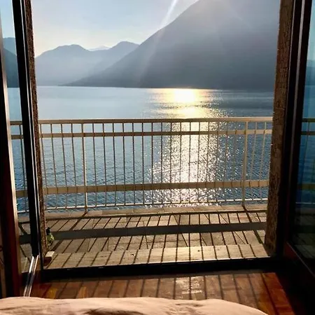 וילה Antonietta, *